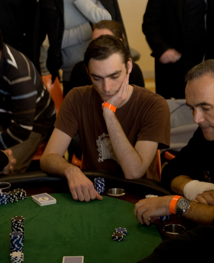 Брать аддон в покере